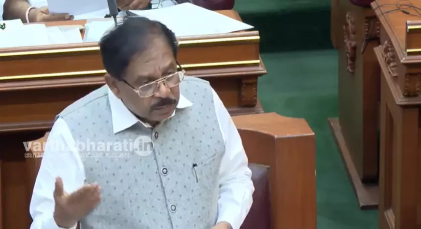 ಪೊಲೀಸ್ ಇಲಾಖೆಯಲ್ಲಿ 3600 ಖಾಲಿ ಹುದ್ದೆಗಳ ಭರ್ತಿಗೆ ಶೀಘ್ರ ಅಧಿಸೂಚನೆ : ಜಿ.ಪರಮೇಶ್ವರ್ ಪೊಲೀಸ್ ಇಲಾಖೆಯಲ್ಲಿ 3600 ಖಾಲಿ ಹುದ್ದೆಗಳ ಭರ್ತಿಗೆ ಶೀಘ್ರ ಅಧಿಸೂಚನೆ : ಜಿ.ಪರಮೇಶ್ವರ್