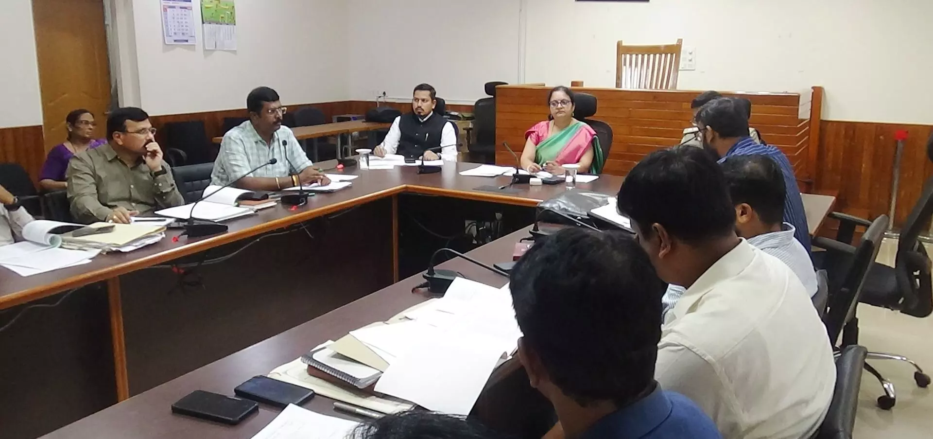 ಜಿಲ್ಲೆಯ ಬಸ್ಗಳಿಗೆ ಬಾಗಿಲು ಕಡ್ಡಾಯಗೊಳಿಸಿ: ಉಡುಪಿ ಡಿಸಿ ಸ್ವರೂಪ ಟಿ.ಕೆ. ಸೂಚನೆ ಜಿಲ್ಲೆಯ ಬಸ್ಗಳಿಗೆ ಬಾಗಿಲು ಕಡ್ಡಾಯಗೊಳಿಸಿ: ಉಡುಪಿ ಡಿಸಿ ಸ್ವರೂಪ ಟಿ.ಕೆ. ಸೂಚನೆ