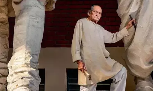 ಏಕತಾ ಪ್ರತಿಮೆ ವಿನ್ಯಾಸಕ, ಪ್ರಸಿದ್ಧ ಶಿಲ್ಪಿ ರಾಮ್ ಸುತಾರ್ ನಿಧನ