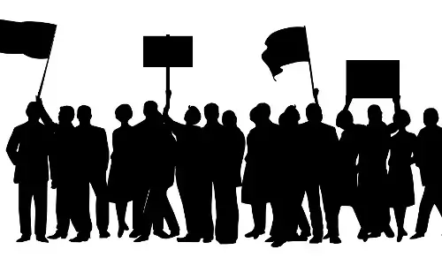 ಅನುಚಿತವಾಗಿ ವರ್ತಿಸಿದ ಬಿಹಾರ ಸಿಎಂ ಕ್ಷಮೆಯಾಚಿಸಲು ಜನವಾದಿ ಮಹಿಳಾ ಸಂಘಟನೆ ಒತ್ತಾಯ