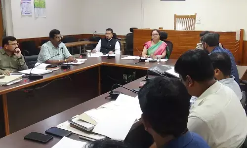 ಜಿಲ್ಲೆಯ ಬಸ್‌ಗಳಿಗೆ ಬಾಗಿಲು ಕಡ್ಡಾಯಗೊಳಿಸಿ: ಉಡುಪಿ ಡಿಸಿ ಸ್ವರೂಪ ಟಿ.ಕೆ. ಸೂಚನೆ