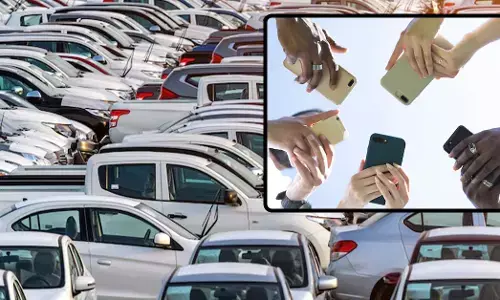 ರೋಟಿ - ಕಪ್ಡಾ - ಮಕಾನ್ ಕಾಲ ಹೊಯ್ತು, ಈಗೇನಿದ್ದರೂ ಮೊಬೈಲ್ -ವಾಹನ ಬೇಕು!