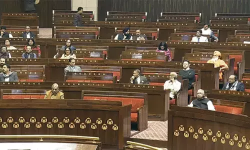 ರಶ್ಯ ಸಶಸ್ತ್ರ ಪಡೆಗಳಲ್ಲಿ ಕಾರ್ಯನಿರ್ವಹಿಸುತ್ತಿದ್ದ 26 ಮಂದಿ ಭಾರತೀಯರು ಮೃತ: ರಾಜ್ಯಸಭೆಗೆ ತಿಳಿಸಿದ ಕೇಂದ್ರ ಸರಕಾರ