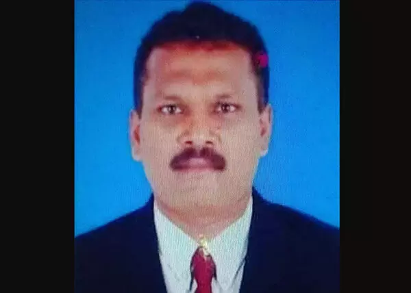 ಕಲ್ಲರಕೋಡಿ: ಶಾಲಾ ದೈಹಿಕ ಶಿಕ್ಷಕನ ಮೃತದೇಹ ಬಾವಿಯಲ್ಲಿ ಪತ್ತೆ ಕಲ್ಲರಕೋಡಿ: ಶಾಲಾ ದೈಹಿಕ ಶಿಕ್ಷಕನ ಮೃತದೇಹ ಬಾವಿಯಲ್ಲಿ ಪತ್ತೆ