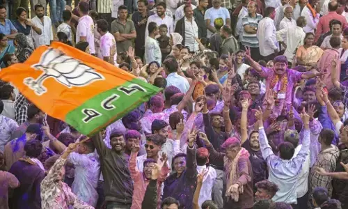 ಮಹಾರಾಷ್ಟ್ರ ಸ್ಥಳೀಯಾಡಳಿತ ಚುನಾವಣೆ: ಆಡಳಿತಾರೂಢ ಮಹಾಯುತಿ ಜಯಭೇರಿ