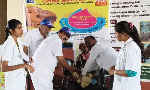 ಕಲಬುರಗಿ | ಕೇಂದ್ರ ಬಸ್ ನಿಲ್ದಾಣದಲ್ಲಿ ಪಲ್ಸ್ ಪೋಲಿಯೋ ಲಸಿಕಾ ಅಭಿಯಾನಕ್ಕೆ ಚಾಲನೆ