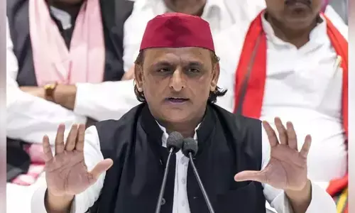 ಬಿಜೆಪಿ ‘ಒಂದು ದೇಶ, ಒಬ್ಬ ಉದ್ಯಮಿ’ ಕಾರ್ಯಸೂಚಿಗೆ ಕುಮ್ಮಕ್ಕು ನೀಡುತ್ತಿದೆ: ಅಖಿಲೇಶ್ ಯಾದವ್ ಆರೋಪ