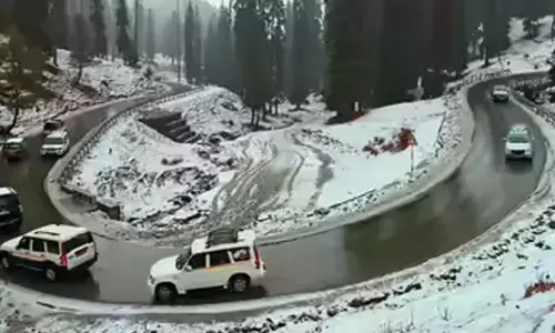 ಭೀಕರ ಚಳಿಗೆ ಉತ್ತರ ಭಾರತ ತತ್ತರ : ಜಮ್ಮು-ಕಾಶ್ಮೀರದಲ್ಲಿ ಭಾರಿ ಹಿಮಪಾತ