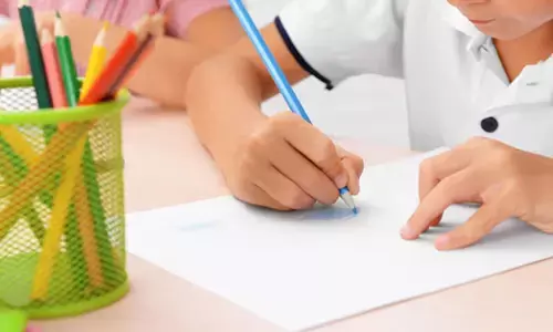 7ನೇ ತರಗತಿ ವಿದ್ಯಾರ್ಥಿಗೆ ಥಳಿಸಲು 10ನೇ ತರಗತಿ ವಿದ್ಯಾರ್ಥಿಗಳಿಗೆ ಪ್ರಾಂಶುಪಾಲ ಆದೇಶ!