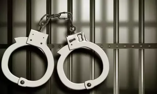 ಮಾದಕ ವಸ್ತುಗಳ ಅಕ್ರಮ ಸಾಗಣೆ: ವಿದೇಶಿ ಮಹಿಳೆ ಸೇರಿ ಮೂವರ ಬಂಧನ