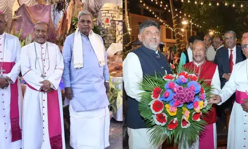 ಕ್ರಿಸ್ಮಸ್ ಪ್ರಯುಕ್ತ ಆರ್ಚ್ ಬಿಷಪ್ ನಿವಾಸಕ್ಕೆ ಸಿಎಂ, ಡಿಸಿಎಂ ಭೇಟಿ