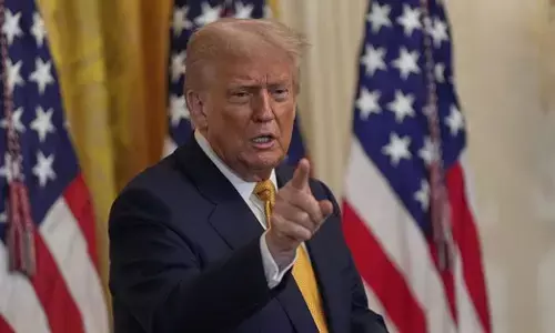 ಚಿಕಾಗೋದಲ್ಲಿ ನ್ಯಾಷನಲ್ ಗಾರ್ಡ್ ನಿಯೋಜನೆ: ಟ್ರಂಪ್ ಕೋರಿಕೆ ತಿರಸ್ಕರಿಸಿದ ಅಮೆರಿಕದ ಉನ್ನತ ನ್ಯಾಯಾಲಯ