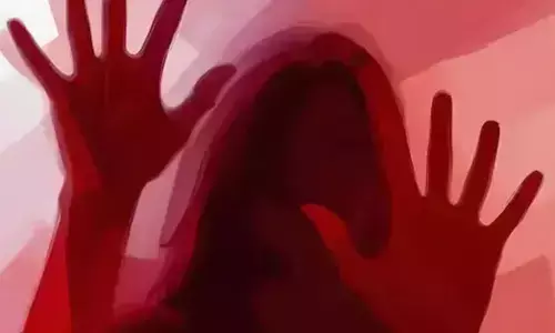 Madhya Pradesh | ಉದ್ಯೋಗದ ಆಮಿಷವೊಡ್ಡಿ ವಿವಿ ಕ್ಯಾಂಪಸ್‌ ನಲ್ಲಿ ಯುವತಿಯ ಅತ್ಯಾಚಾರ