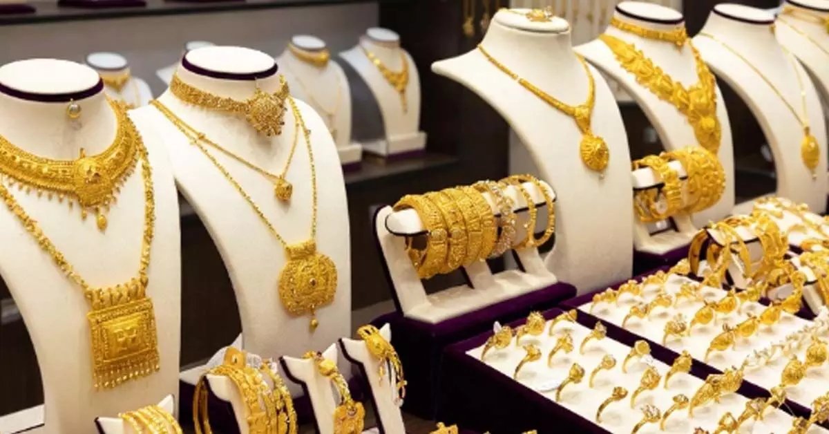 ಎರಡು ದಿನಗಳಲ್ಲಿ ಸತತ ಕುಸಿತ ಕಂಡ ಚಿನ್ನ ಎರಡು ದಿನಗಳಲ್ಲಿ ಸತತ ಕುಸಿತ ಕಂಡ ಚಿನ್ನ