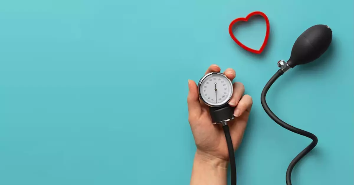 ಅಧಿಕ ರಕ್ತದೊತ್ತಡಕ್ಕೆ ಚಿಕಿತ್ಸೆ ಪಡೆಯದಿರುವುದು ಅಪಾಯಕಾರಿ; ಏನು ಮಾಡಬಹುದು? ಅಧಿಕ ರಕ್ತದೊತ್ತಡಕ್ಕೆ ಚಿಕಿತ್ಸೆ ಪಡೆಯದಿರುವುದು ಅಪಾಯಕಾರಿ; ಏನು ಮಾಡಬಹುದು?