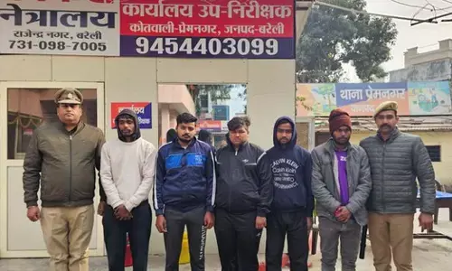 Uttar Pradesh | ಕೆಫೆಯಲ್ಲಿ ಹುಟ್ಟುಹಬ್ಬ ಆಚರಿಸುತ್ತಿದ್ದವರ ಮೇಲೆ ಹಲ್ಲೆ; ಐದು ಮಂದಿಯ ಬಂಧನ