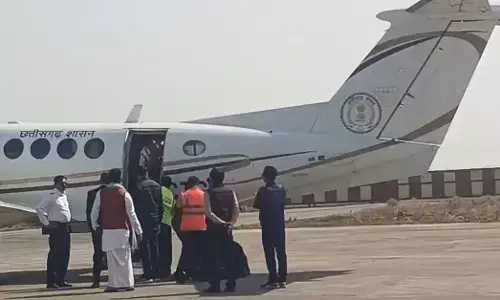ಧೀರೇಂದ್ರ ಕೃಷ್ಣ ಶಾಸ್ತ್ರಿಯ ಪ್ರಯಾಣಕ್ಕೆ ಸರ್ಕಾರಿ ವಿಮಾನ ಬಳಸಿದ ಛತ್ತೀಸ್‌ಗಢ ಸರ್ಕಾರ!
