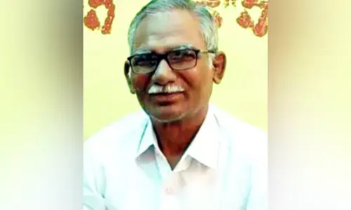 ಮಾನ್ವಿ | ರಸ್ತೆ ಅಪಘಾತದಲ್ಲಿ ನಿವೃತ್ತ ಉಪತಹಶಿಲ್ದಾರ್ ಸಿದ್ದಲಿಂಗಪ್ಪ ಮೃತ್ಯು