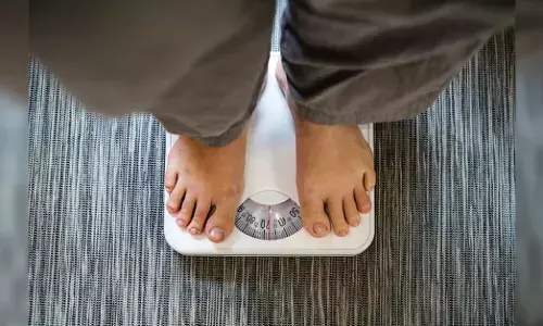 ಋತುಬಂಧದ ತೂಕ ಏರಿಕೆಯಾಗದಂತೆ ದೇಹದ ಹಾರ್ಮೋನ್ ಬದಲಾವಣೆಗೆ ಮೊದಲೇ ಎಚ್ಚರವಾಗಿರಿ!