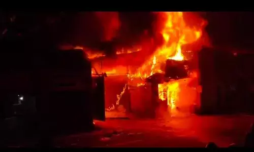 ವಿಟ್ಲ: ಇಲೆಕ್ಟ್ರಾನಿಕ್ಸ್ ಅಂಗಡಿಗೆ ಬೆಂಕಿ; ಅಪಾರ ನಷ್ಟ