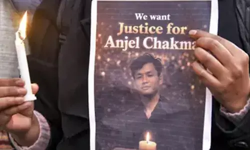 Dehradun | ಏಂಜೆಲ್ ಚಕ್ಮಾ ಸಾವು ಪ್ರಕರಣ; ಈಶಾನ್ಯದ ವಿದ್ಯಾರ್ಥಿಗಳಿಂದ ಮೊಂಬತ್ತಿ ಮೆರವಣಿಗೆ