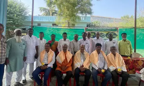 ಯಾದಗಿರಿ | ನಿವೃತ್ತ ಸರಕಾರಿ ನೌಕರಿಗೆ ಸನ್ಮಾನ