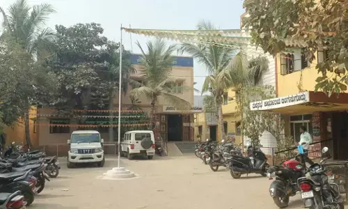 ಲಿಂಗಸುಗೂರು ಪಟ್ಟಣದ ವಿವಿಧ ಕಚೇರಿಗಳ ಮೇಲೆ ಲೋಕಾಯುಕ್ತ ದಾಳಿ