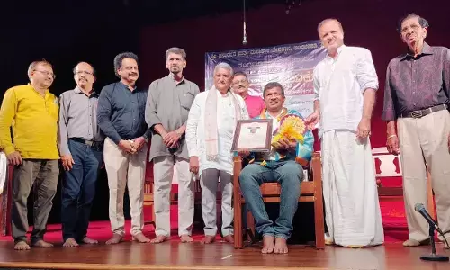 ನಾಟಕಗಳಿಂದ ಸಾಮಾಜಿಕ ಸಮಸ್ಯೆ ಪರಿಹಾರ: ಡಾ.ವಿಜಯ ಬಲ್ಲಾಳ್