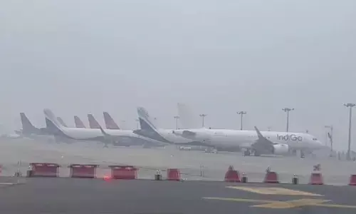 Delhi | ದಟ್ಟ ಮಂಜು: 66 ವಿಮಾನಗಳ ಹಾರಾಟ ರದ್ದು