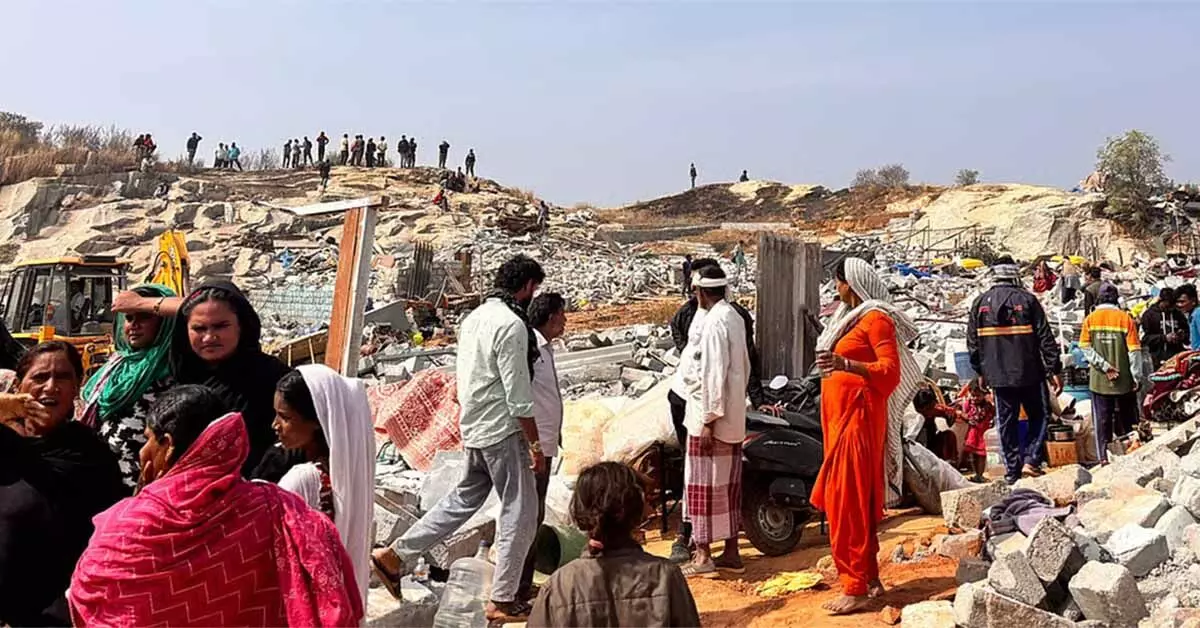ಕೋಗಿಲು ತೆರವು: ಗುಬ್ಬಿ ಮೇಲೆ ಬ್ರಹ್ಮಾಸ್ತ್ರ ಕೋಗಿಲು ತೆರವು: ಗುಬ್ಬಿ ಮೇಲೆ ಬ್ರಹ್ಮಾಸ್ತ್ರ