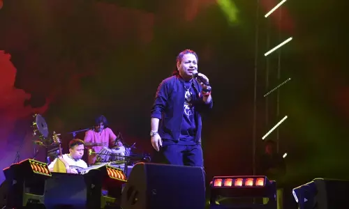 ಕರಾವಳಿ ಉತ್ಸವ; ಕೈಲಾಸ್ ಕೇರ್ ರಿಂದ ಸಂಗೀತ ಸಂಜೆ ಕಾರ್ಯಕ್ರಮ