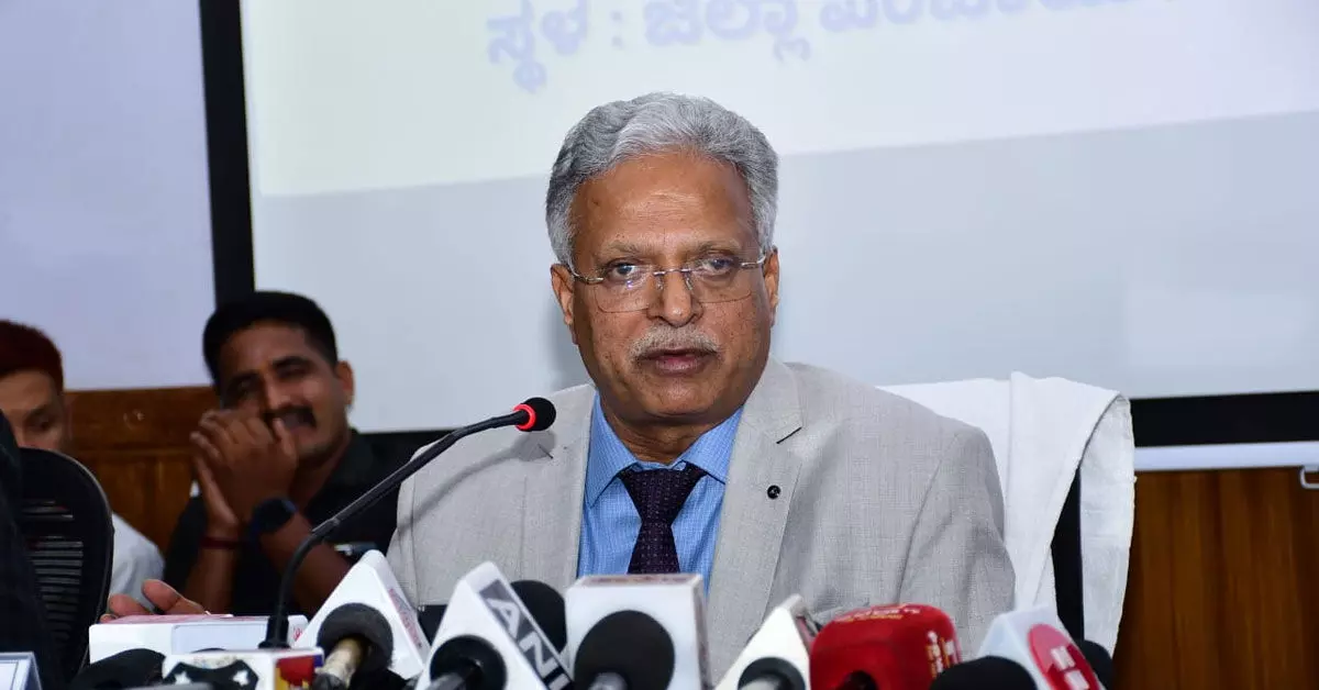 ಕಲಬುರಗಿಯೇನು ಆಫ್ರಿಕಾ ಖಂಡವೇ?: ಬಹಿರ್ದೆಸೆ ಬಗ್ಗೆ ನ್ಯಾ.ಬಿ.ಎಸ್ ಪಾಟೀಲ್ ಕಳವಳ ಕಲಬುರಗಿಯೇನು ಆಫ್ರಿಕಾ ಖಂಡವೇ?: ಬಹಿರ್ದೆಸೆ ಬಗ್ಗೆ ನ್ಯಾ.ಬಿ.ಎಸ್ ಪಾಟೀಲ್ ಕಳವಳ