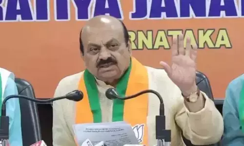 ಒಂದು ವಾರದಲ್ಲಿ ಮೆಕ್ಕೆಜೋಳ ಖರೀದಿ ಪ್ರಕ್ರಿಯೆ ಪೂರ್ಣಗೊಳಿಸಬೇಕು : ಬಸವರಾಜ ಬೊಮ್ಮಾಯಿ