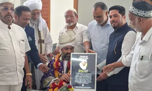 ಕಾಶಿಪಟ್ಣ | ದಾರುನ್ನೂರ್‌ ನಲ್ಲಿ ಮಸೀದಿ ನಿರ್ಮಾಣದ ದಾನಿಯ ಪುತ್ರನಿಗೆ ಸನ್ಮಾನ