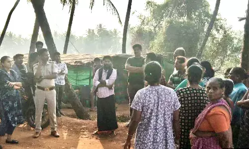 ತ್ರಾಸಿ | ಅವೈಜ್ಞಾನಿಕ ಮರಳುಗಾರಿಕೆ ವಿರುದ್ಧ ಪ್ರತಿಭಟನೆ