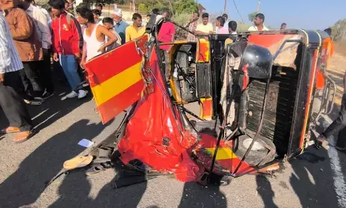 ಕಲಬುರಗಿ | ಟಂಟಂ ಪಲ್ಟಿ : 7 ವಿದ್ಯಾರ್ಥಿಗಳು ಸೇರಿ 8 ಮಂದಿಗೆ ಗಾಯ