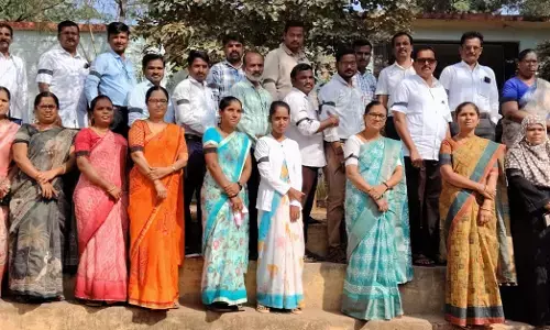 ಹುಣಸಗಿ | ಸೇವಾ ನಿರತ ಶಿಕ್ಷಕರಿಗೆ ಟಿಇಟಿ ಕಡ್ಡಾಯ ವಿರೋಧಿಸಿ ಕಪ್ಪುಪಟ್ಟಿ ಧರಿಸಿ ಶಿಕ್ಷಕರ ಪ್ರತಿಭಟನೆ