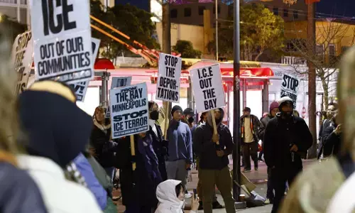 ಅಮೆರಿಕ| ವಲಸೆ ಅಧಿಕಾರಿಯ ಗುಂಡೇಟಿನಿಂದ ಮಹಿಳೆ ಮೃತ್ಯು; ವ್ಯಾಪಕ ಪ್ರತಿಭಟನೆ