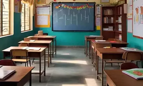 ಕೇರಳ | ಶಾಲಾ ಬ್ಯಾಗ್ ಗಳ ಹೊರೆ ಇಳಿಕೆ, ಲಾಸ್ಟ್ ಬೆಂಚ್ ಸಿಸ್ಟಮ್ ಗೂ ವಿರಾಮ!