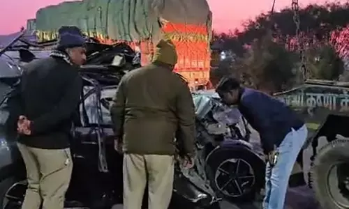 ಮಧ್ಯಪ್ರದೇಶ| ಕಾರು- ಟ್ರಕ್‌ಗೆ ಢಿಕ್ಕಿ: ಮಾಜಿ ಸಚಿವರ ಪುತ್ರಿ ಸೇರಿ ಮೂವರು ಮೃತ್ಯು