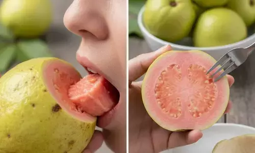 ಪೇರಳೆ ಹಣ್ಣನ್ನು ಸಿಪ್ಪೆ ಸಮೇತ ತಿನ್ನಬೇಕೆ ಅಥವಾ ಸಿಪ್ಪೆ ತೆಗೆಯಬೇಕೆ?