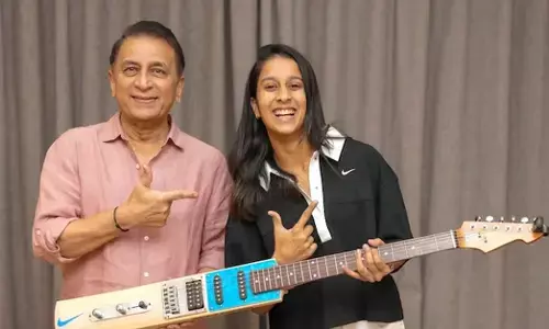 ಕೊಟ್ಟ ಮಾತು ಉಳಿಸಿಕೊಂಡ ಸುನೀಲ್ ಗಾವಸ್ಕರ್; ಜೆಮಿಮಾ ರೋಡ್ರಿಗಸ್ ಗೆ ವಿಶೇಷ ಉಡುಗೊರೆ!