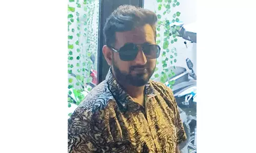 ಬೈಕ್ ಡಿವೈಡರ್‌ಗೆ ಢಿಕ್ಕಿ: ಸವಾರ ಸ್ಥಳದಲ್ಲಿಯೇ ಮೃತ್ಯು