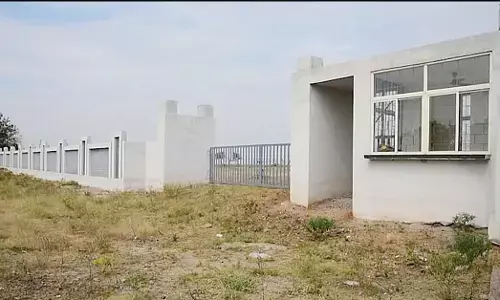 ಬಳ್ಳಾರಿಯಲ್ಲಿ ಇಎಸ್‌ಐ ಆಸ್ಪತ್ರೆ ನಿರ್ಮಾಣಕ್ಕೆ ಕಾರ್ಮಿಕರಿಂದ ಒತ್ತಾಯ