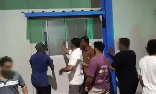 ಕುಂಬಳೆ ಟೋಲ್ ಗೇಟ್ ಪ್ರಕರಣ: 500 ಮಂದಿಯ ವಿರುದ್ಧ ಸ್ವಯಂಪ್ರೇರಿತ ಪ್ರಕರಣ ದಾಖಲು