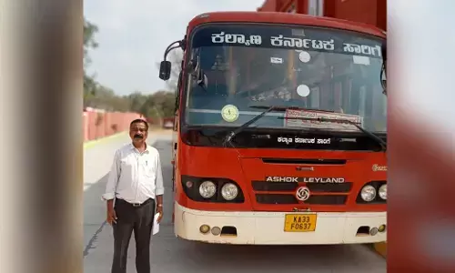 ಲಿಂಗಸುಗೂರು: ಅಪಘಾತದಲ್ಲಿ ಮೃತಪಟ್ಟ ವ್ಯಕ್ತಿಯ ಕುಟುಂಬಕ್ಕೆ ಪರಿಹಾರ ವಿಳಂಬ; ಕೆಕೆಆರ್‌ಟಿಸಿ ಬಸ್ ಜಪ್ತಿ