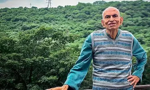 ಹೋಗಿ ಬನ್ನಿ ಗಾಡ್ಗೀಳ್ ಸರ್...ನಮಸ್ಕಾರ