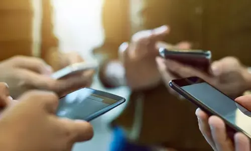 ಜಾಲತಾಣದ ಜಾತಿವಾದಿಗಳನ್ನು ನಿಯಂತ್ರಿಸಬೇಕಾಗಿದೆ