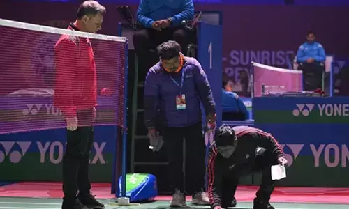 ಇಂಡಿಯಾ ಓಪನ್ ಬ್ಯಾಡ್ಮಿಂಟನ್ ಟೂರ್ನಿ: ಎರಡು ಬಾರಿ ಆಟವನ್ನು ನಿಲ್ಲಿಸಿದ ಹಕ್ಕಿಗಳ ಹಿಕ್ಕಿ!