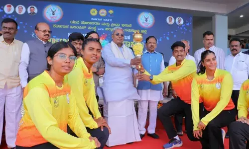 ತುಮಕೂರು ಜಿಲ್ಲೆಯ ಕ್ರೀಡಾ ಕ್ಷೇತ್ರಕ್ಕೆ ಹೆಚ್ಚಿನ ಅನುದಾನ : ಸಿಎಂ ಸಿದ್ದರಾಮಯ್ಯ ಭರವಸೆ